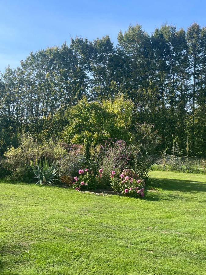 Domaine De La Vove Appartement Corbon  Buitenkant foto